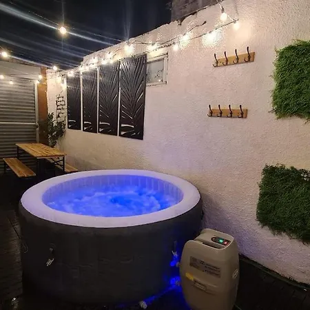 Unlimited Hottub,Sauna,Massage, Bbq,Games,Beach! Sleeps 8 Sunderland  Exterior photo
