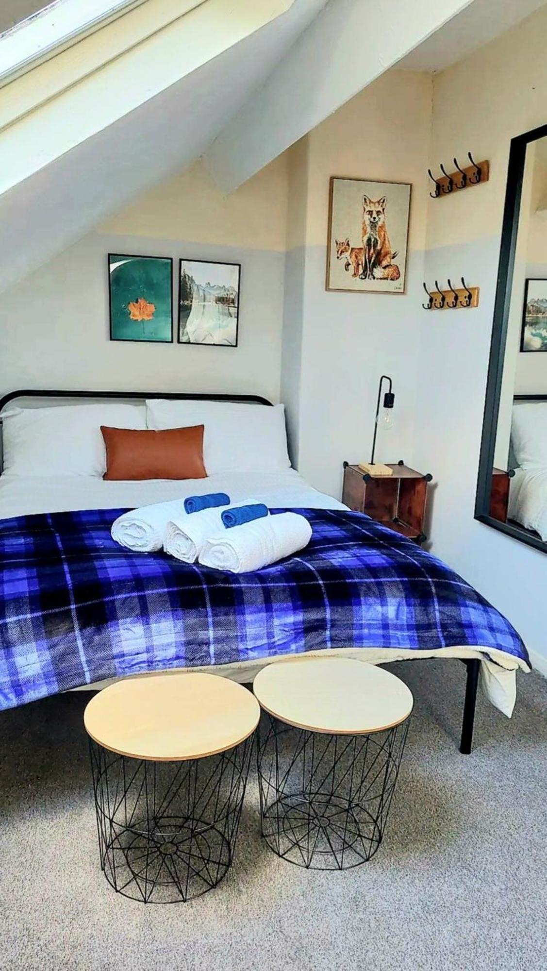 Unlimited Hottub,sauna,massage, Bbq,games,beach! Sleeps 8 Sunderland (Tyne and Wear)