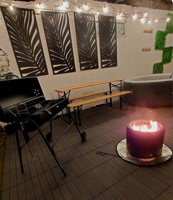 Unlimited Hottub,sauna,massage, Bbq,games,beach! Sleeps 8 * Sunderland (Tyne and Wear)