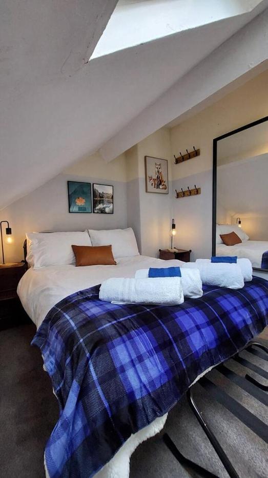 Unlimited Hottub,sauna,massage, Bbq,games,beach! Sleeps 8 Holiday home